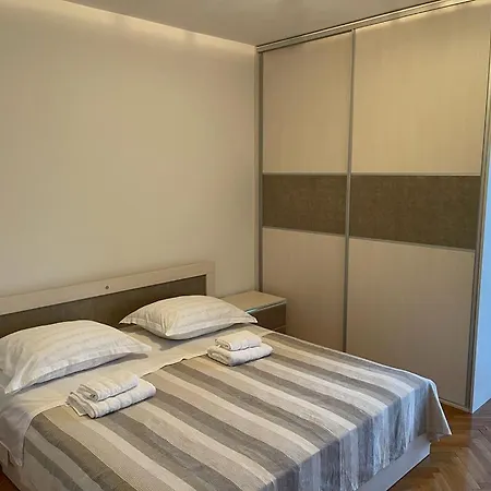 Apartman Magnolia Lägenhet